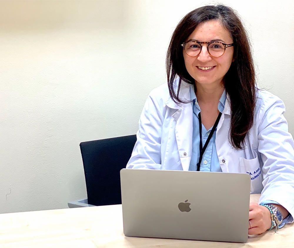 Dra. Ajda Amet - Especialista en Dermatología Integral, Medicina Estética y Cirugía Plástica