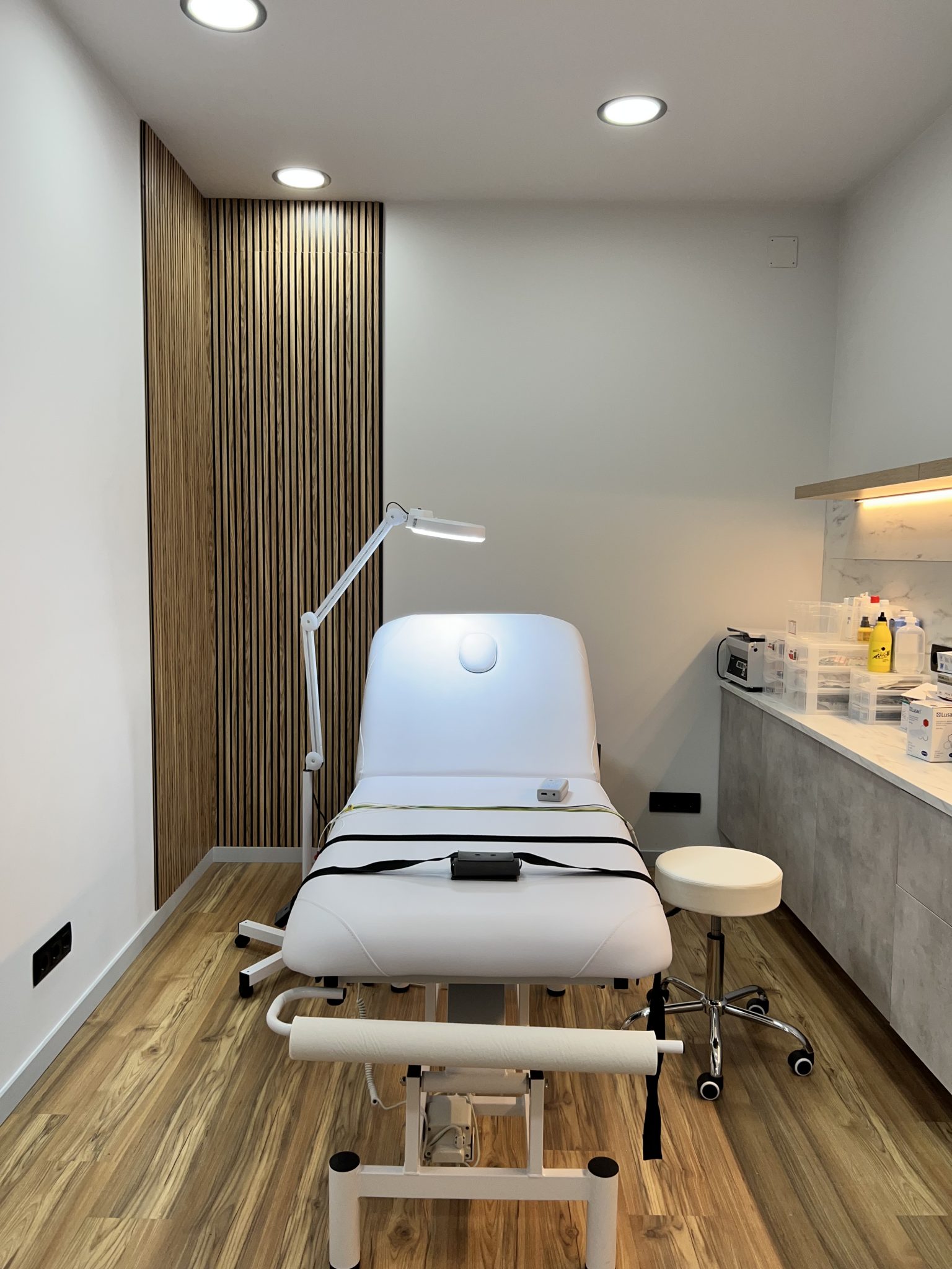 Instalaciones médicas modernas de Elit Sports Lab con tecnología de última generación